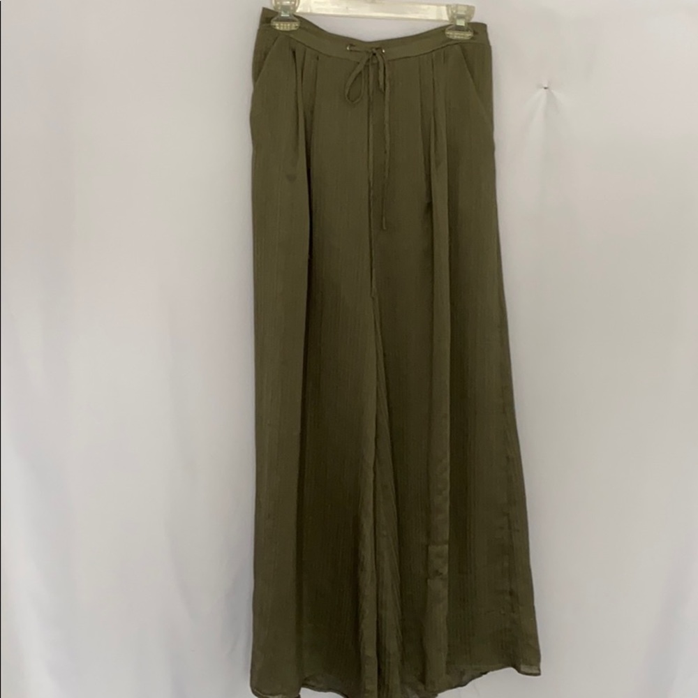 Olive green wide leg pant